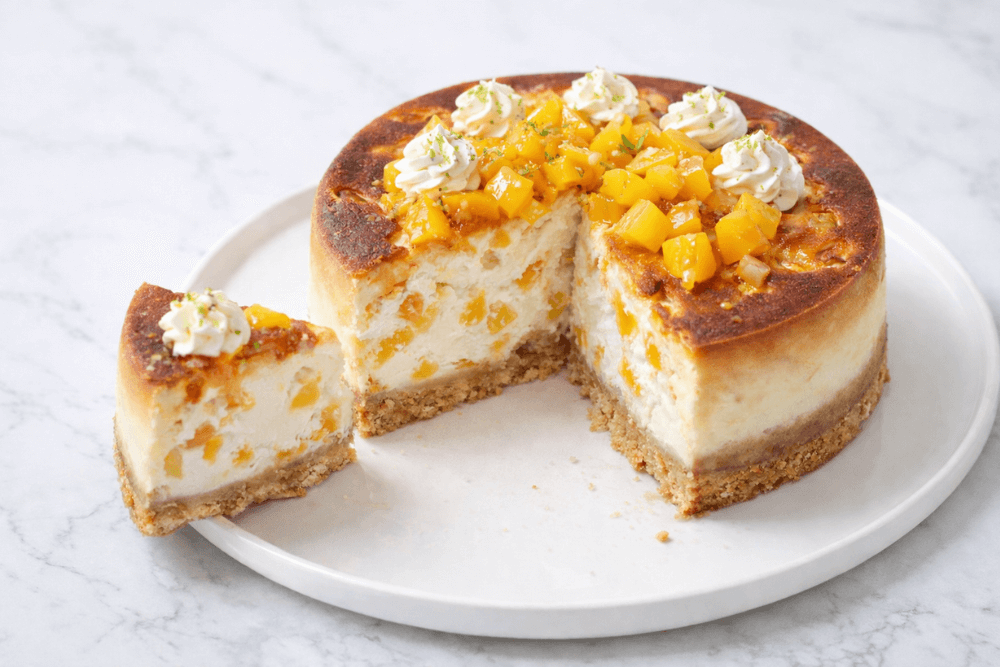 Sernik z brzoskwiniami